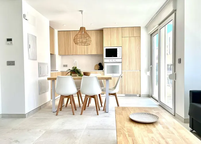 Lejlighed Sunrise Center