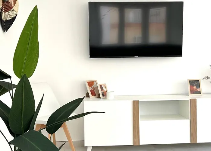 Sunrise Center Apartment